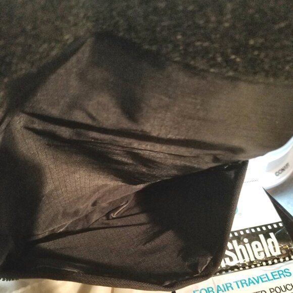 Vintage Film Bags Sima FilmShield- Photo Film Bags for Air Travel- Set of 2 - Picture 5 of 7